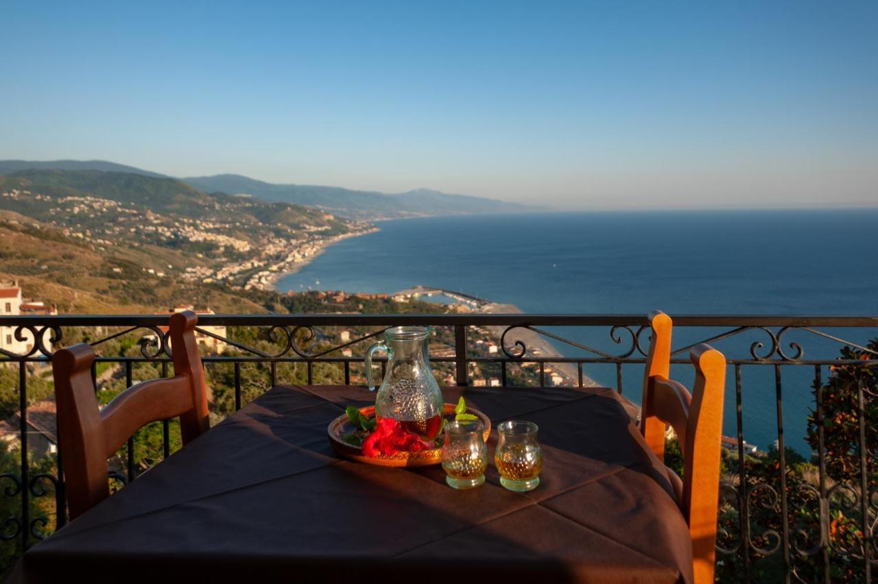 Azienda Agrituristica Le Terre Di San Leonardo Cetraro Kültér fotó